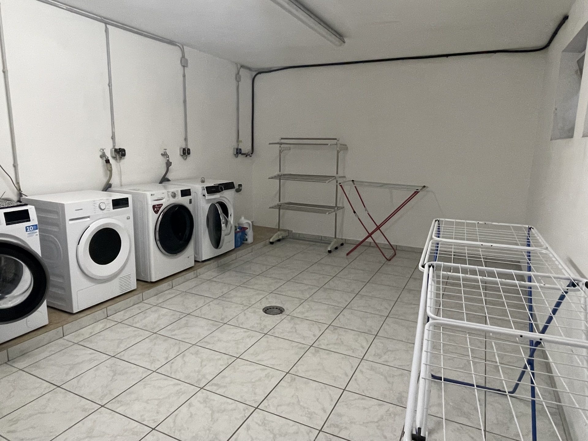 Immobilienangebot - Bergheim - Alle - Attraktive Kapitalanlage: Vollvermietetes Mehrfamilienhaus