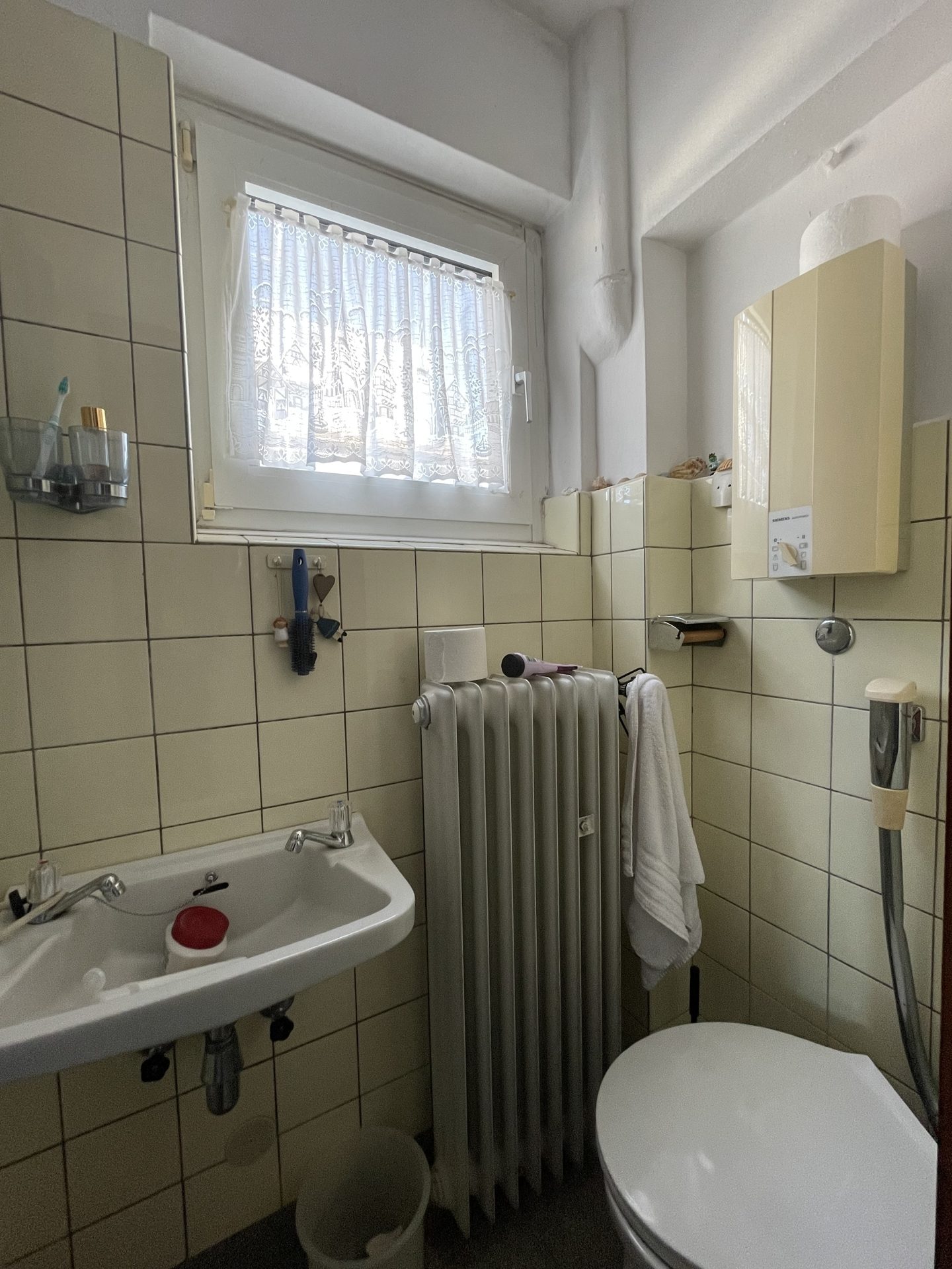 Immobilienangebot - Bonn - Haus - Frei und voller Möglichkeiten – Einfamilienhaus mit Einliegerwohnung