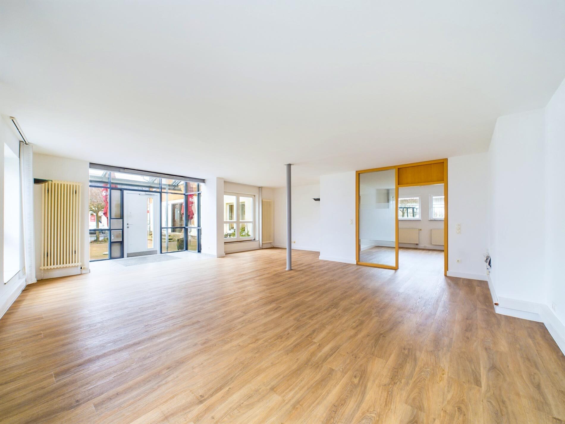 Immobilienangebot - Ebersburg - Alle - Attraktive Gewerbefläche mit viel Tageslicht in gut erreichbarer Lage