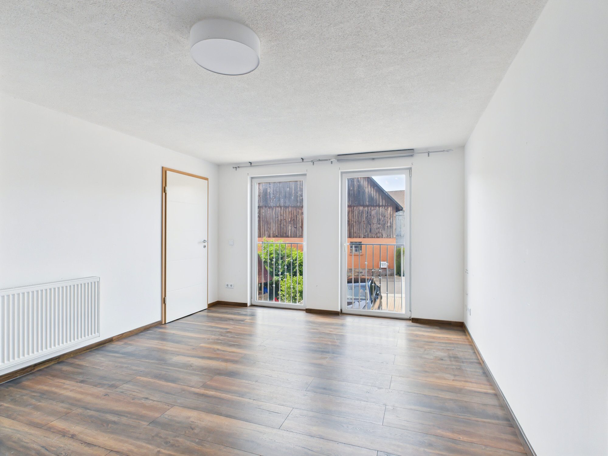 Immobilienangebot - Wartenberg - Alle - 2-Zimmer-Wohnung mit neuer Einbauküche und Gäste-WC