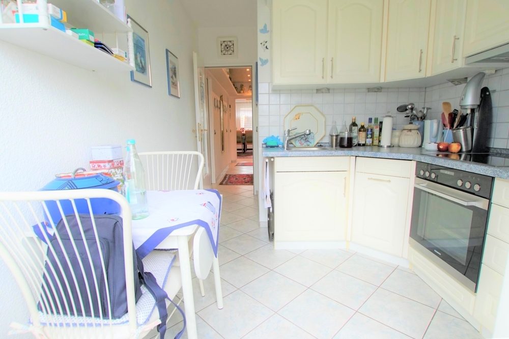 Immobilienangebot - Düsseldorf - Alle - Benrath: sehr schöne 2-Zimmerwohnung mit Blick ins Grüne