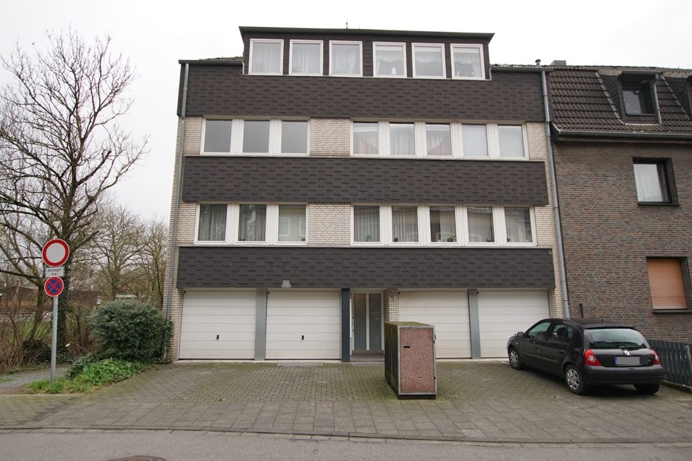 Immobilienangebot - Düsseldorf - Alle - Benrath: sehr schöne 2-Zimmerwohnung mit Blick ins Grüne
