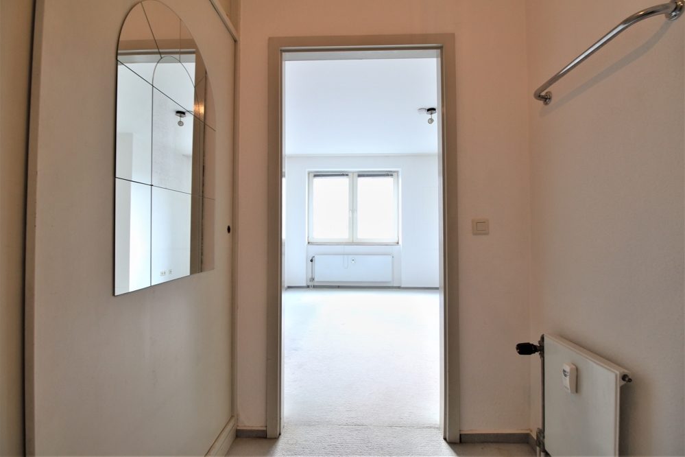 Immobilienangebot - Düsseldorf / Stadtmitte - Alle - Stadtmitte: ca. 29 m² großes Apartment mit Pantryküche und TG- Stellplatz in sehr zentraler Lage