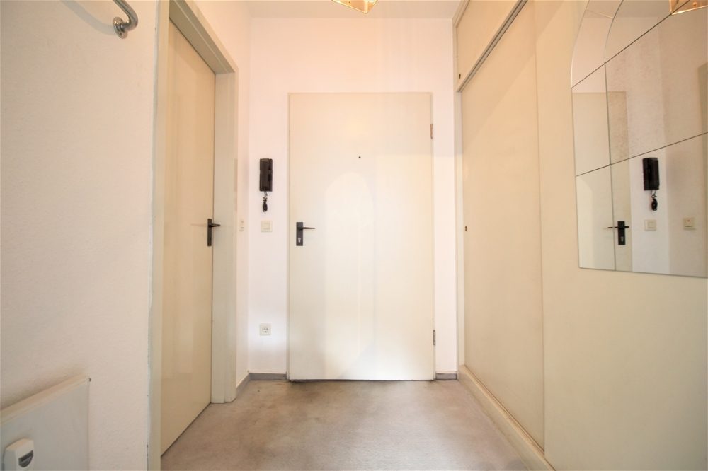 Immobilienangebot - Düsseldorf / Stadtmitte - Alle - Stadtmitte: ca. 29 m² großes Apartment mit Pantryküche und TG- Stellplatz in sehr zentraler Lage