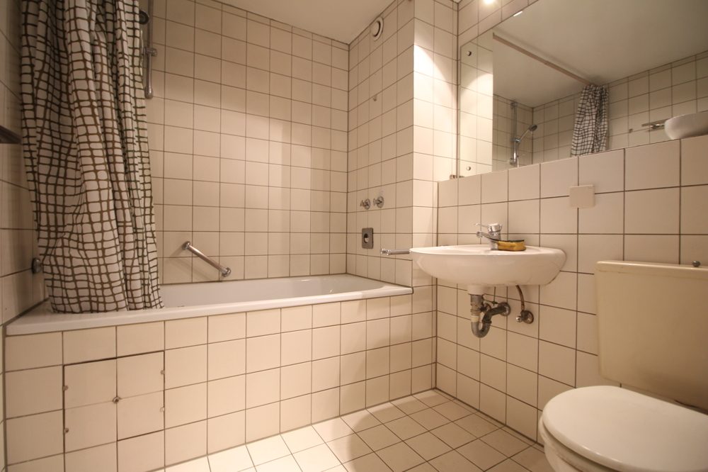 Immobilienangebot - Düsseldorf / Stadtmitte - Alle - Stadtmitte: ca. 29 m² großes Apartment mit Pantryküche und TG- Stellplatz in sehr zentraler Lage