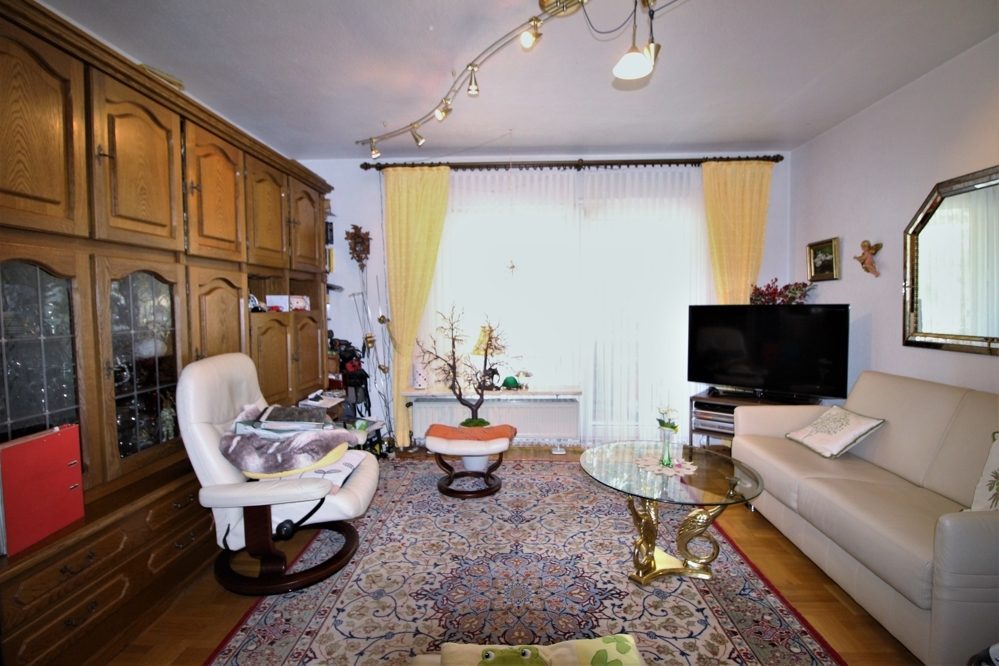 Immobilienangebot - Düsseldorf / Gerresheim - Alle - Gerresheim: gepflegte 2,5 Zimmerwohnung mit Balkon in ruhiger Lage