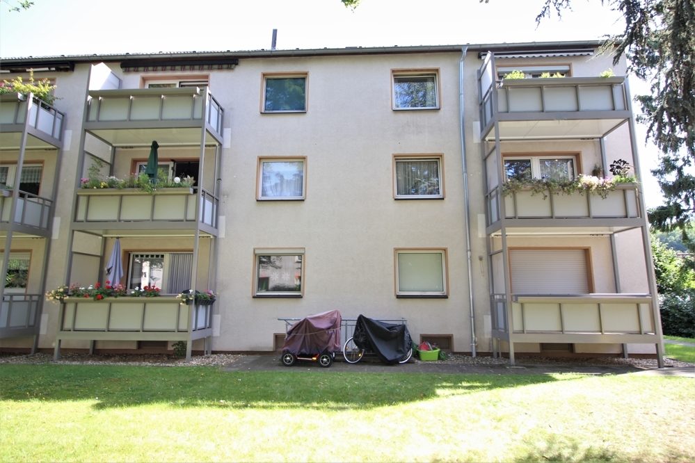 Immobilienangebot - Düsseldorf / Gerresheim - Alle - Gerresheim: gepflegte 2,5 Zimmerwohnung mit Balkon in ruhiger Lage