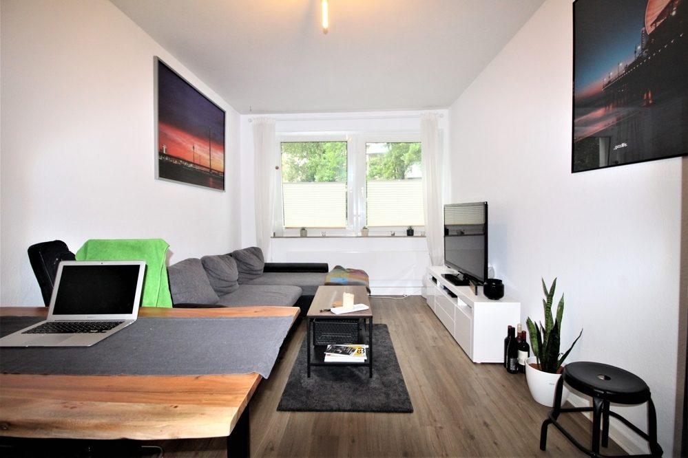 Immobilienangebot - Düsseldorf - Alle - Düsseltal: gut geschnittene und gepflegte 2 Zimmerwohnung mit Loggia und Garage in guter Lage