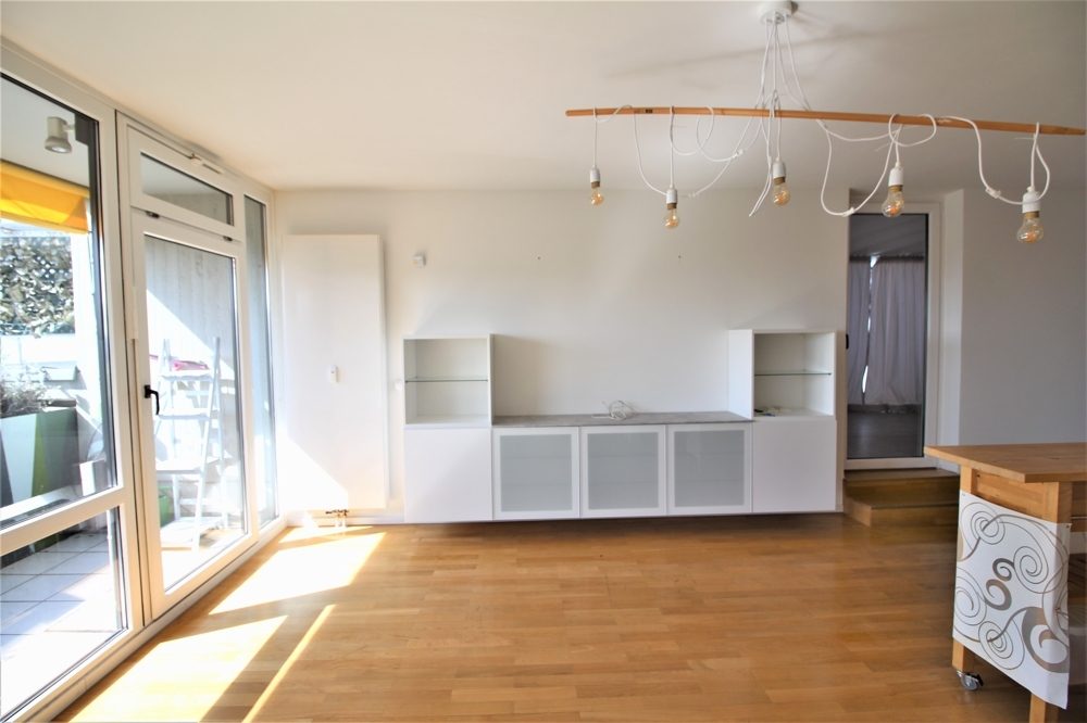 Immobilienangebot - Düsseldorf / Derendorf - Alle - Derendorf: moderne 3 - Zimmer Penthousewohnung mit großer Sonnenterrasse und Wintergarten