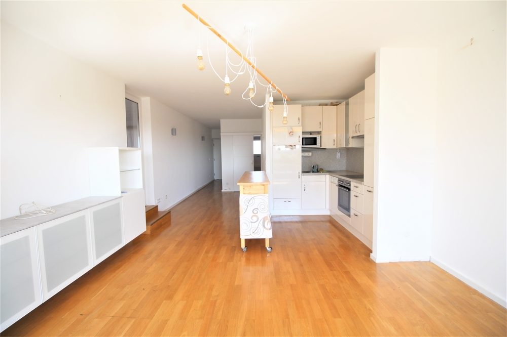 Immobilienangebot - Düsseldorf / Derendorf - Alle - Derendorf: moderne 3 - Zimmer Penthousewohnung mit großer Sonnenterrasse und Wintergarten