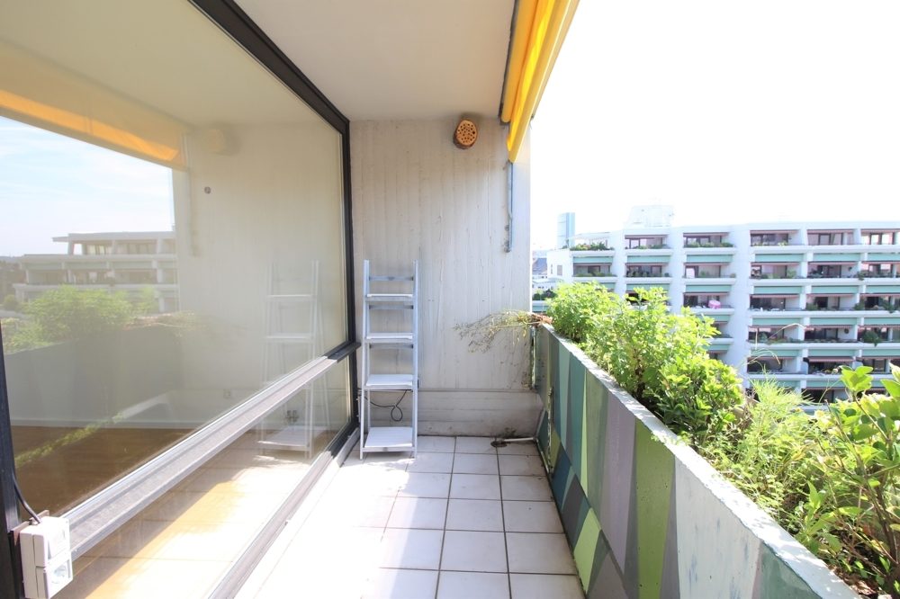 Immobilienangebot - Düsseldorf / Derendorf - Alle - Derendorf: moderne 3 - Zimmer Penthousewohnung mit großer Sonnenterrasse und Wintergarten