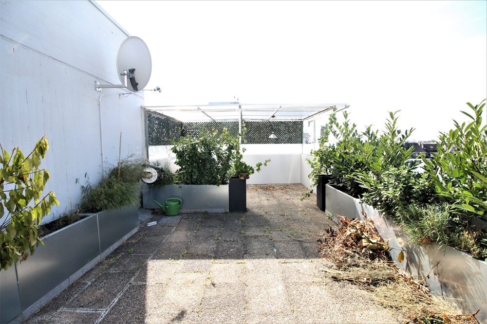 Immobilienangebot - Düsseldorf / Derendorf - Alle - Derendorf: moderne 3 - Zimmer Penthousewohnung mit großer Sonnenterrasse und Wintergarten