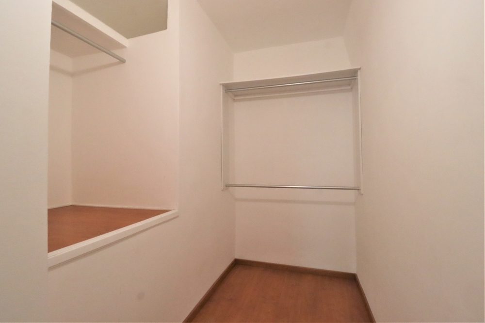 Immobilienangebot - Düsseldorf / Düsseltal - Alle - Düsseltal/Zooviertel: ruhige 3-Zimmer im Jugendstil-Altbau mit 2 Balkonen und eigener Gartenterrasse