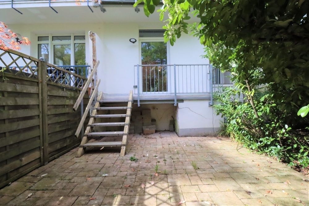 Immobilienangebot - Düsseldorf / Düsseltal - Alle - Düsseltal/Zooviertel: ruhige 3-Zimmer im Jugendstil-Altbau mit 2 Balkonen und eigener Gartenterrasse