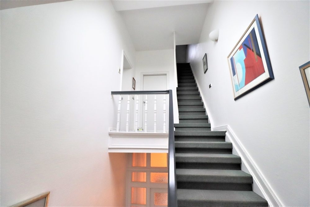 Immobilienangebot - Düsseldorf / Gerresheim - Alle - Gerresheim: zwei gepflegte Dreifamilienhäuser im Paket mit insgesamt 6 Wohneinheiten in guter Lage