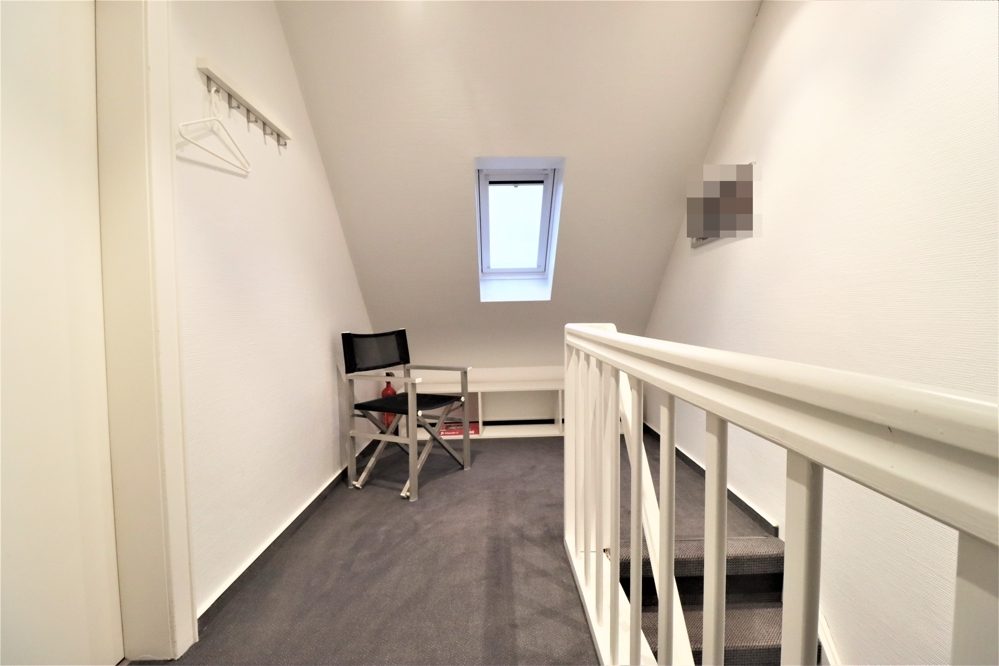 Immobilienangebot - Düsseldorf / Gerresheim - Alle - Gerresheim: zwei gepflegte Dreifamilienhäuser im Paket mit insgesamt 6 Wohneinheiten in guter Lage