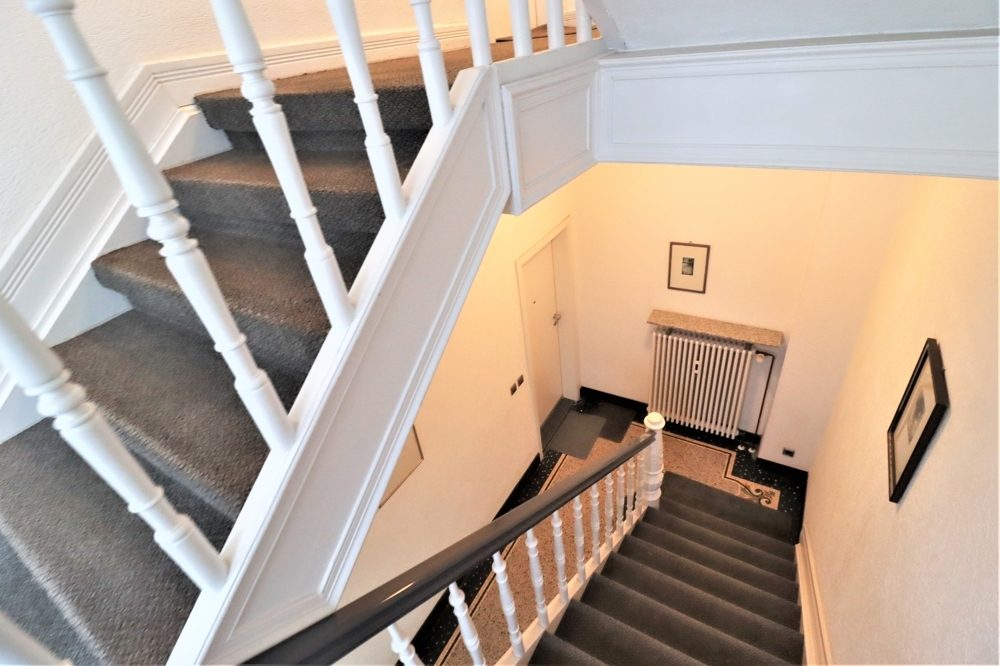Immobilienangebot - Düsseldorf / Gerresheim - Alle - Gerresheim: zwei gepflegte Dreifamilienhäuser im Paket mit insgesamt 6 Wohneinheiten in guter Lage