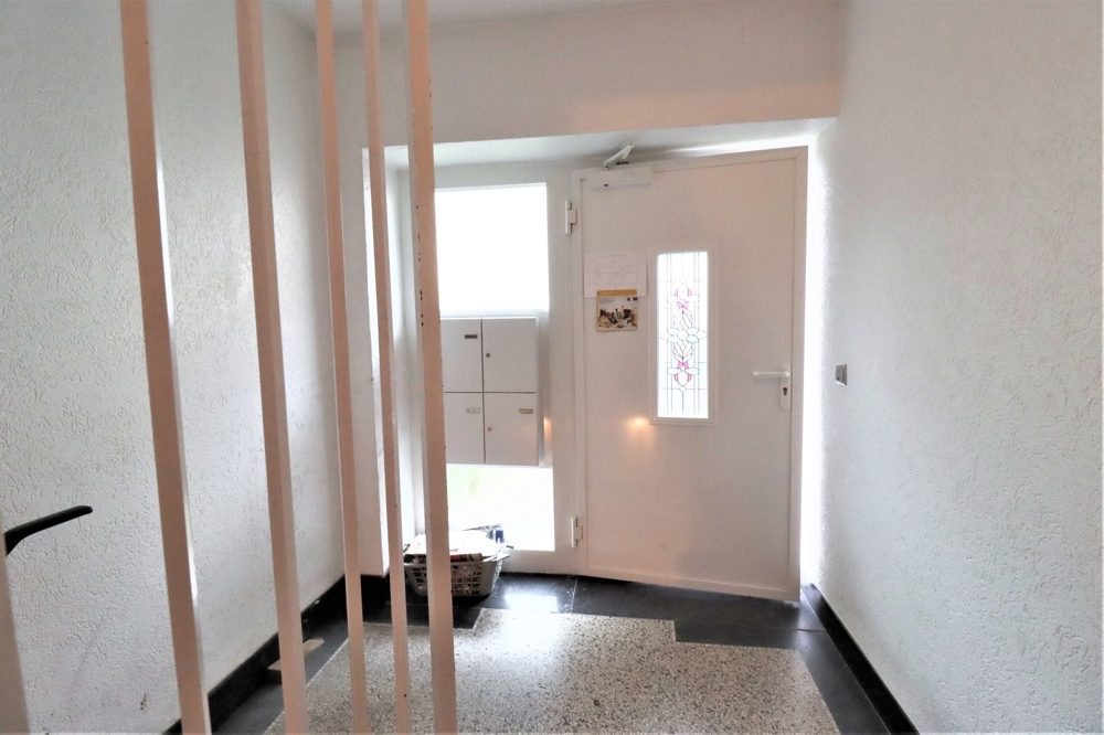Immobilienangebot - Düsseldorf / Gerresheim - Alle - Gerresheim: zwei gepflegte Dreifamilienhäuser im Paket mit insgesamt 6 Wohneinheiten in guter Lage