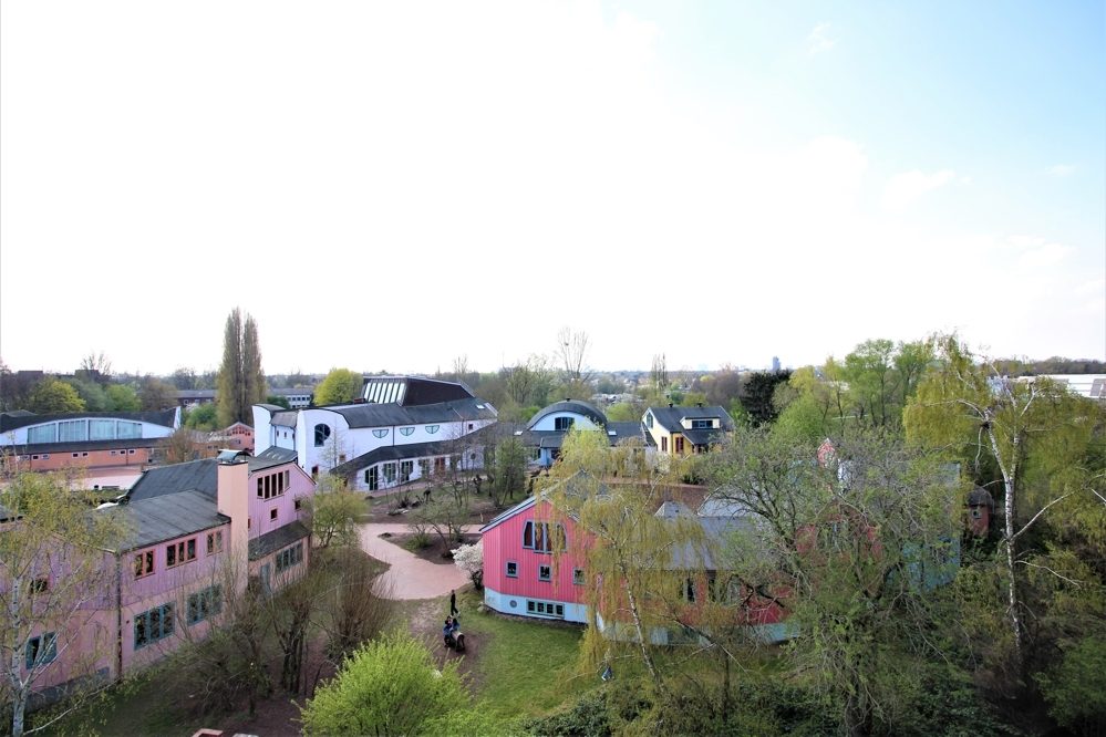 Immobilienangebot - Düsseldorf / Gerresheim - Alle - Gerresheim: moderne ca. 100 m² große ETW mit Terrasse, Balkon und TG- Stellplatz in ruhiger Lage