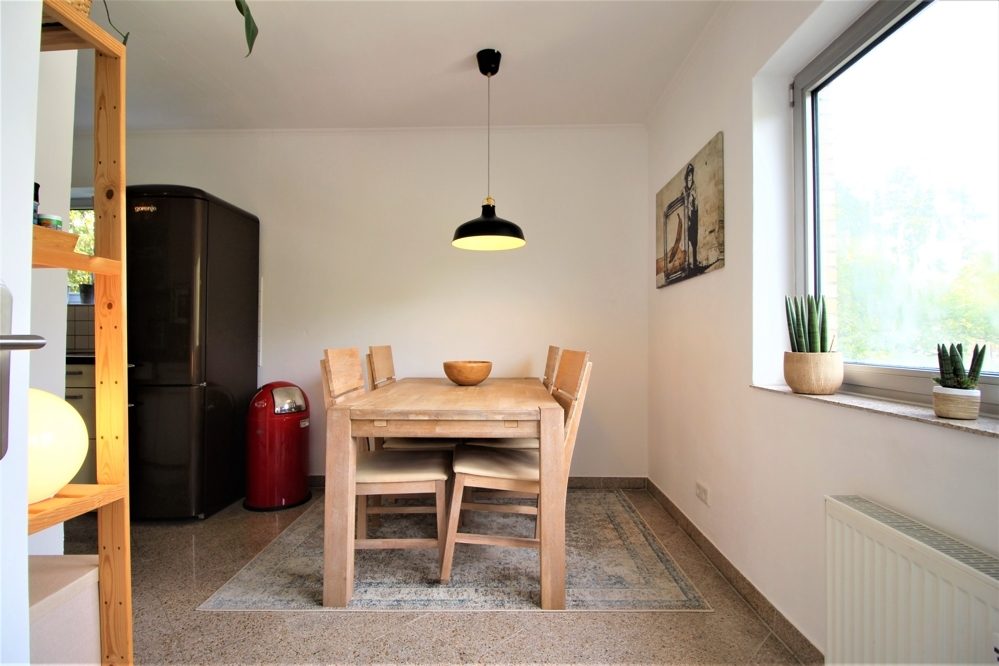 Immobilienangebot - Düsseldorf - Alle - Gepflegte und lichtdurchflutete ca. 82m³ große 3- Zimmer Maisonettewohnung mit Balkon in Stockum