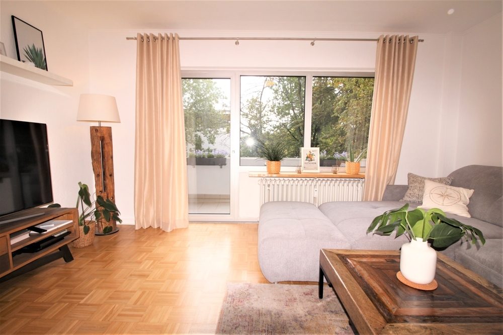 Immobilienangebot - Düsseldorf - Alle - Gepflegte und lichtdurchflutete ca. 82m³ große 3- Zimmer Maisonettewohnung mit Balkon in Stockum