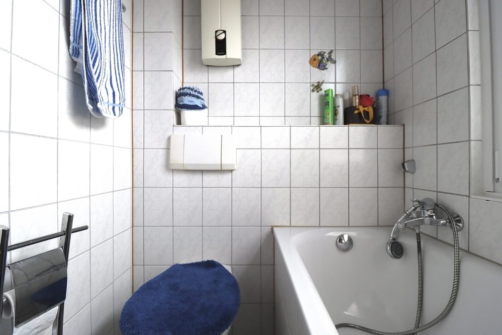 Immobilienangebot - Mönchengladbach / Neuwerk - Alle - MG-Neuwerk: gepflegtes und geräumiges Reihenmittelhaus mit 2 Stellplätzen und großem Garten!
