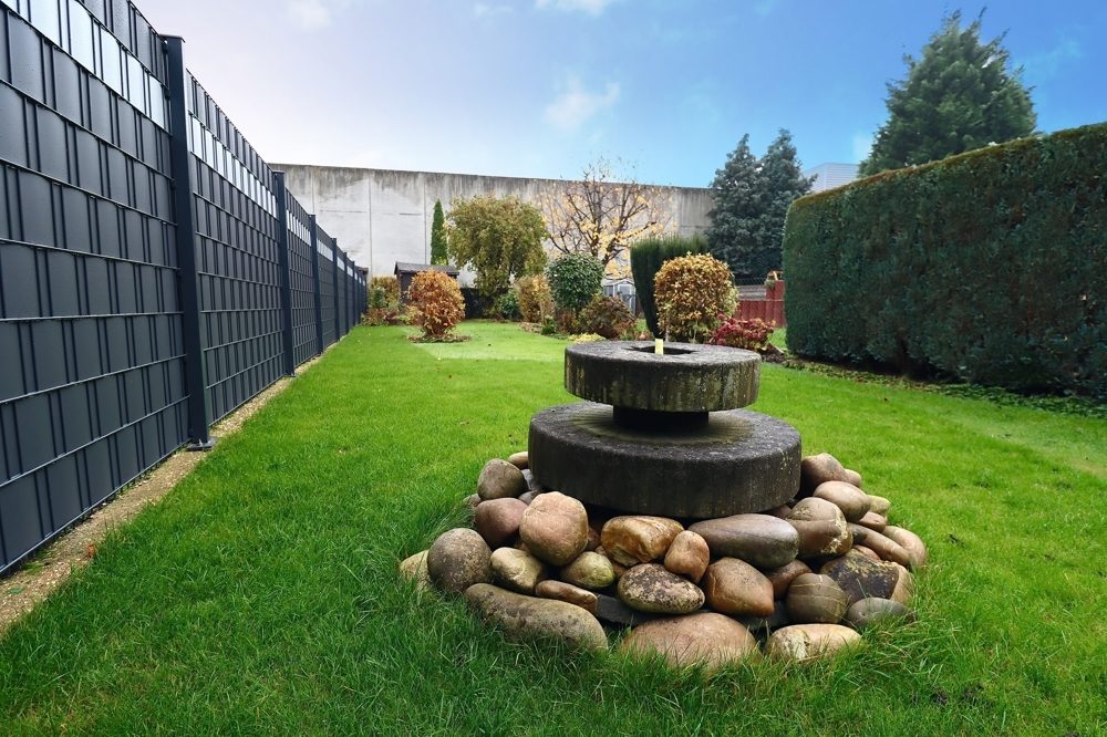 Immobilienangebot - Mönchengladbach / Neuwerk - Alle - MG-Neuwerk: gepflegtes und geräumiges Reihenmittelhaus mit 2 Stellplätzen und großem Garten!