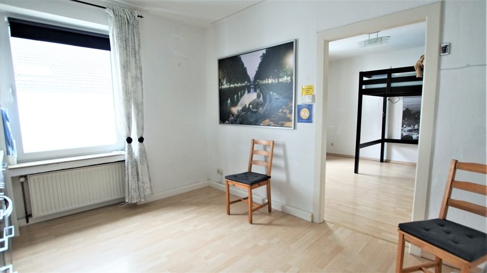 Immobilienangebot - Düsseldorf - Alle - Friedrichstadt: schönes ca. 35m² großes Apartment mit Einbauküche in gefragter und zentraler Lage
