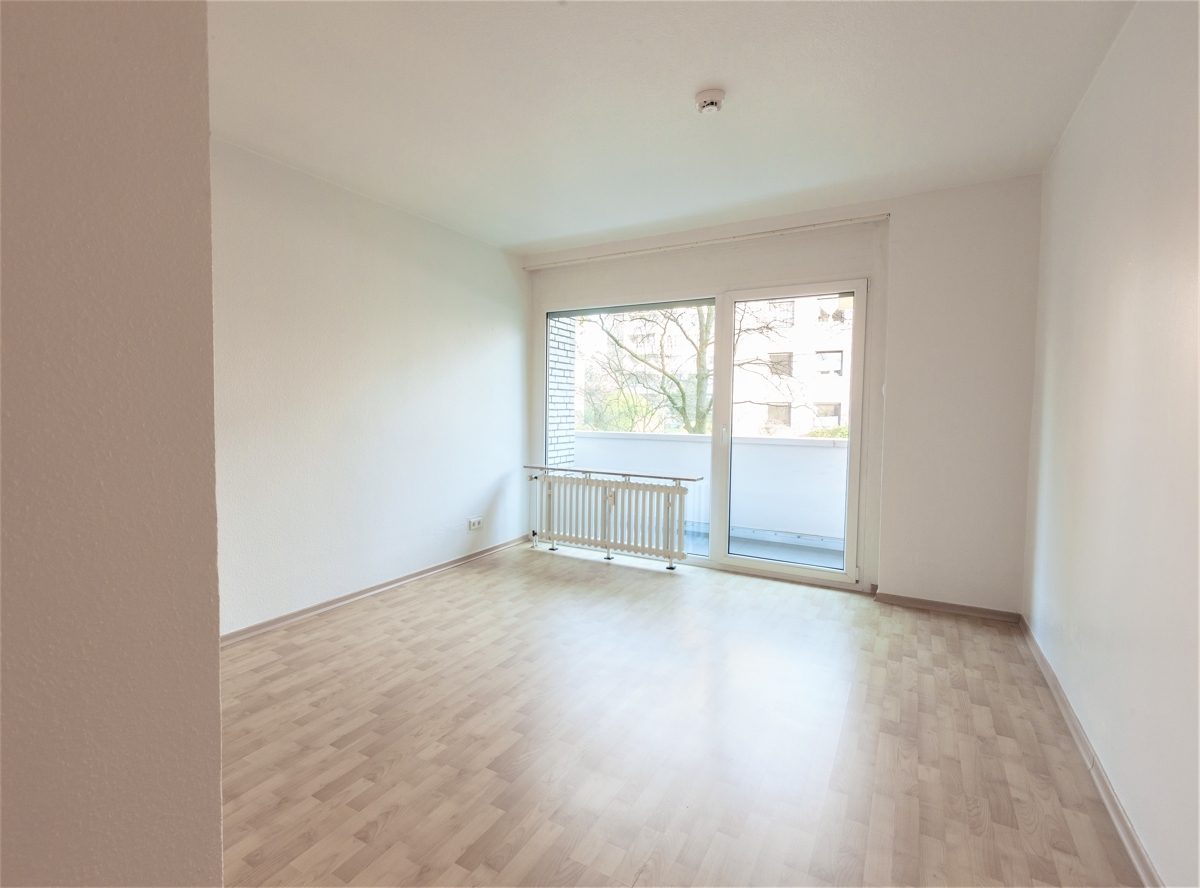 Immobilienangebot - Düsseldorf - Alle - Golzheim: hochwertige und repräsentative 2-Zimmer Wohnung mit großer Terrasse in bester Lage!