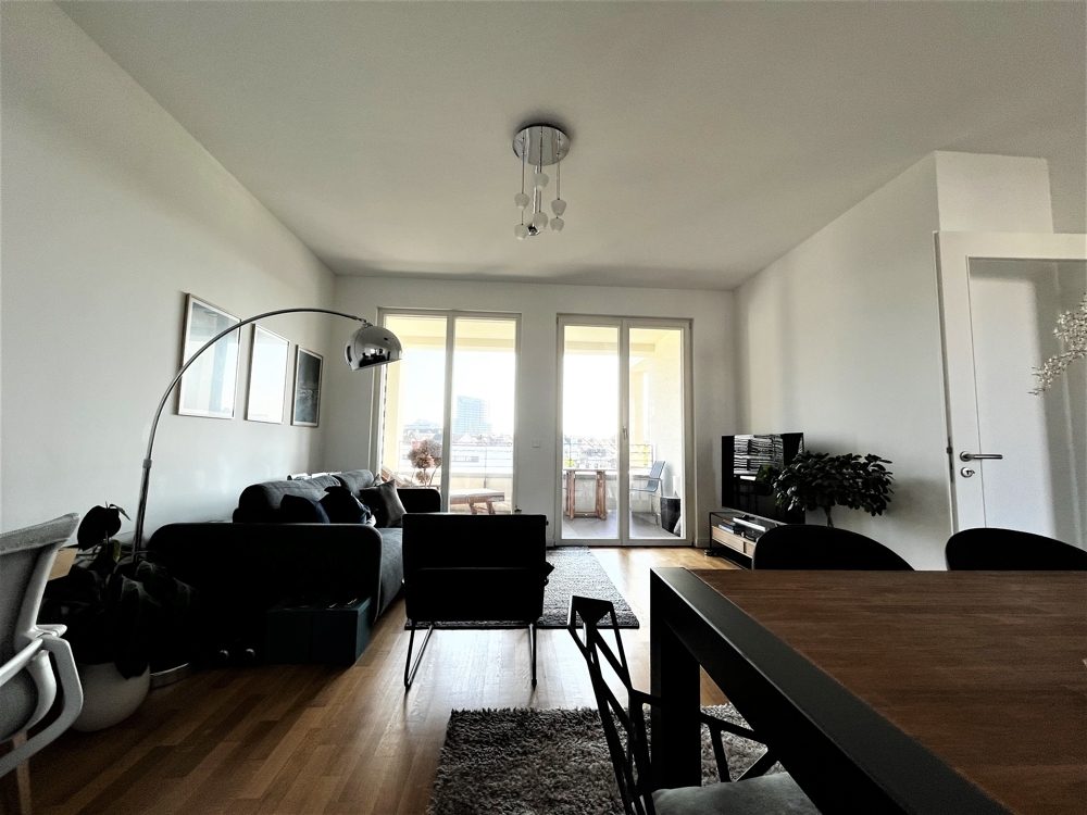 Immobilienangebot - Düsseldorf / Heerdt - Alle - "Heinrich Heine Gärten": repräsentative  und lichtdurchflutete 2-Zimmer Wohnung mit großem Balkon