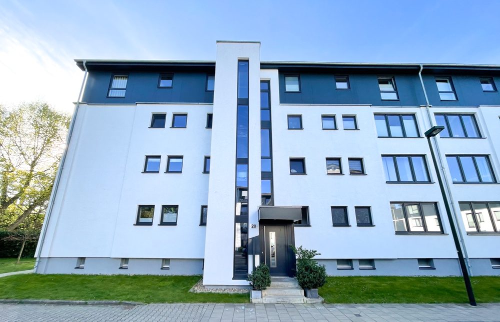Immobilienangebot - Düsseldorf - Alle - Golzheim: Vollmöblierte, ausgestattete und moderne 3 Zimmer Wohnung mit Balkon