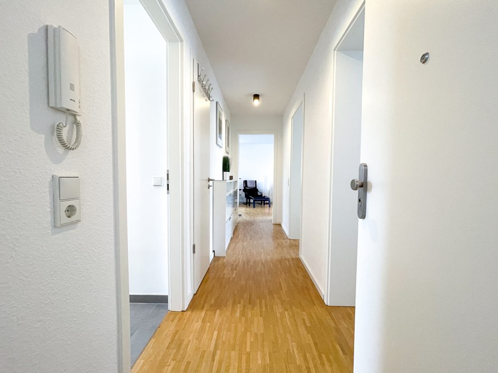 Immobilienangebot - Düsseldorf - Alle - Golzheim: Vollmöblierte, ausgestattete und moderne 3 Zimmer Wohnung mit Balkon