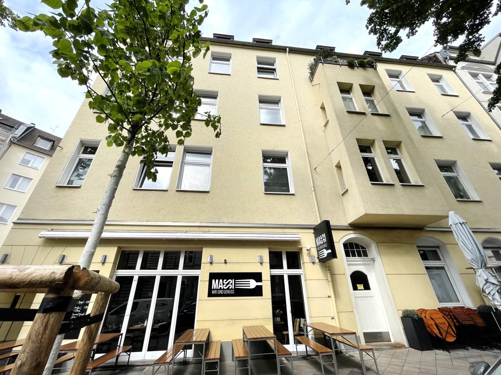 Immobilienangebot - Düsseldorf - Alle - Helle Dachgeschoss-Altbau-Wohnung im Trendviertel Pempelfort