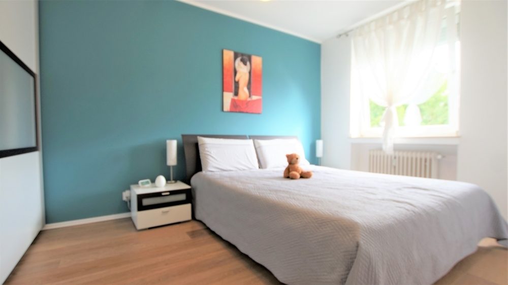 Immobilienangebot - Düsseldorf - Alle - Gepflegte 3-Zimmerwohnung mit Balkon und Stellplatz in guter Lage von Eller