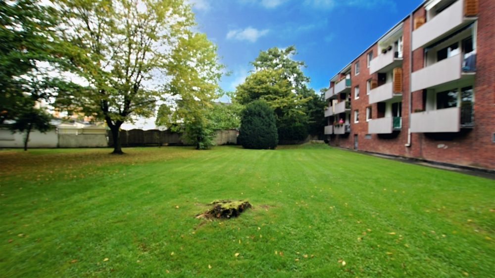 Immobilienangebot - Düsseldorf - Alle - Gepflegte 3-Zimmerwohnung mit Balkon und Stellplatz in guter Lage von Eller