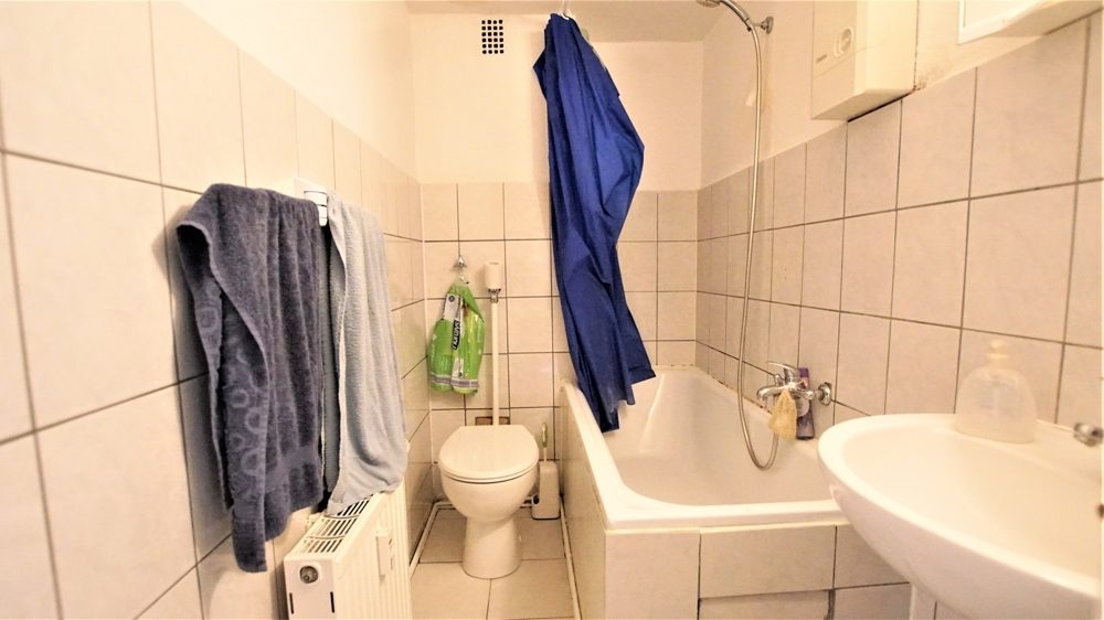 Immobilienangebot - Düsseldorf / Rath - Alle - Rath: vermietetes ca. 25m² großes Apartment  mit West-Balkon im 3.OG