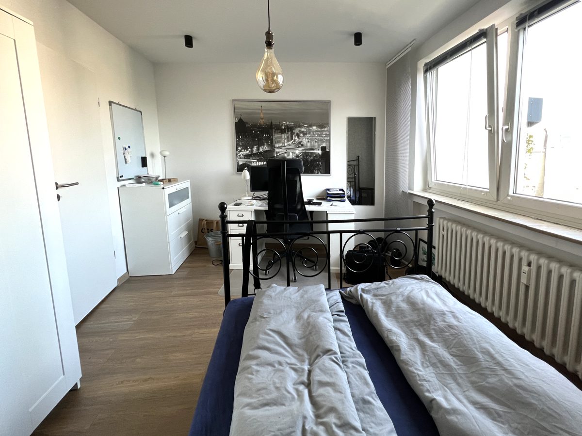 Immobilienangebot - Düsseldorf - Alle - Bilk: helle 2-Zimmerwohnung mit Balkon in ruhiger Lage