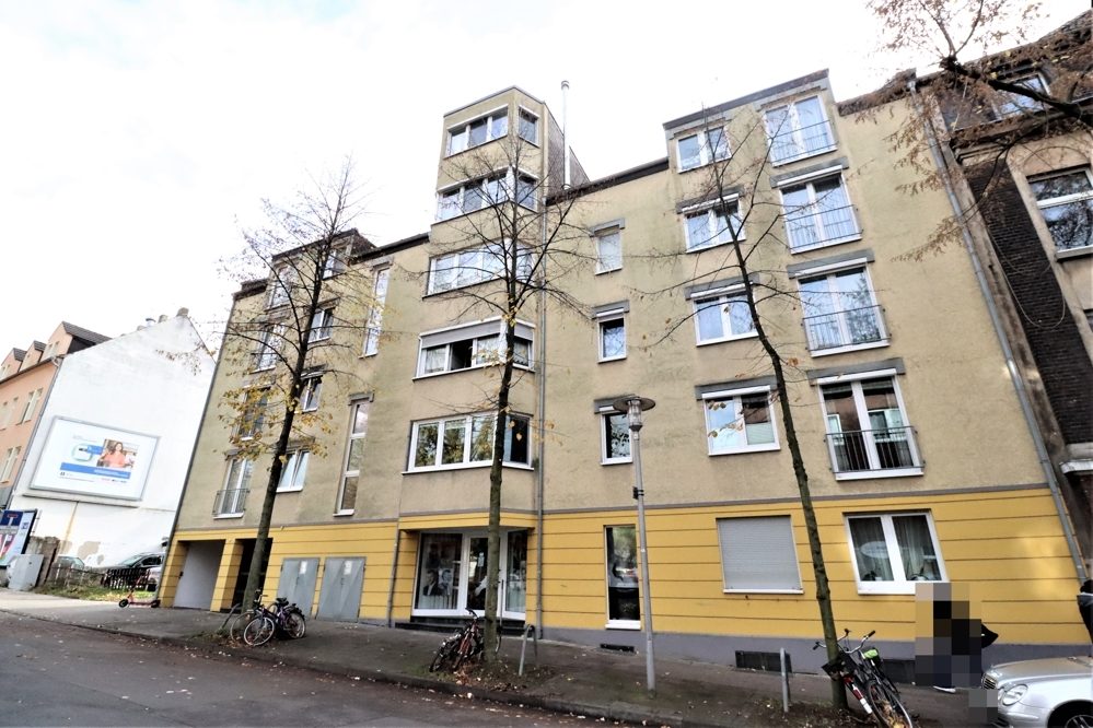 Immobilienangebot - Düsseldorf / Holthausen - Alle - Holthausen: gut geschnittene 2-Zimmerwohnung mit Balkon und TG-Stellplatz in guter Lage