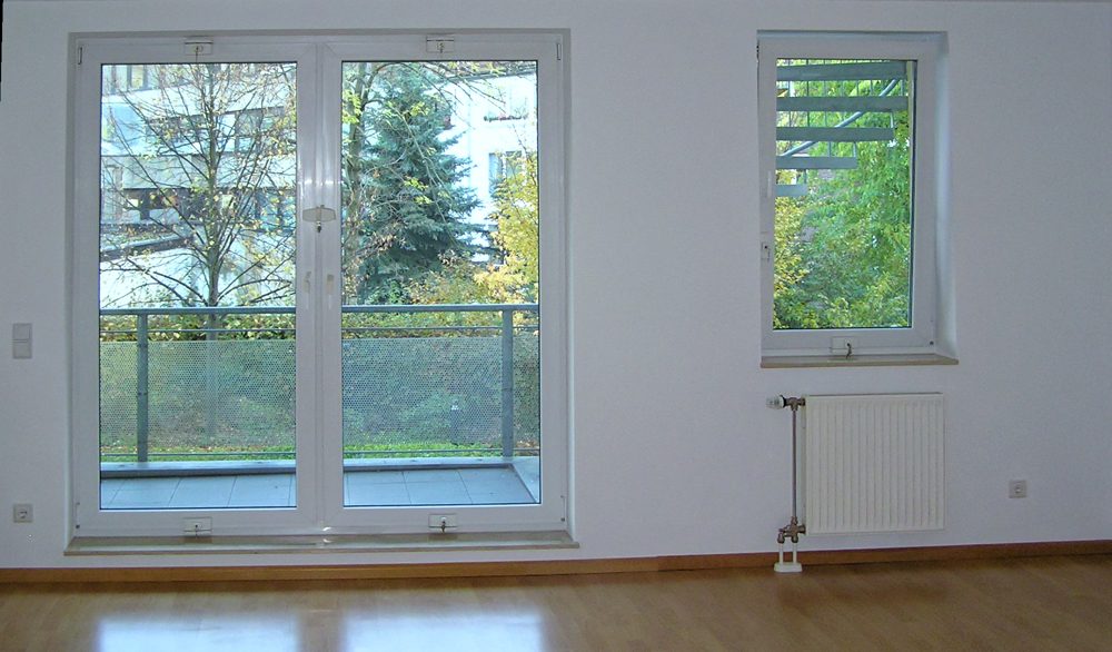 Immobilienangebot - Düsseldorf / Holthausen - Alle - Holthausen: gut geschnittene 2-Zimmerwohnung mit Balkon und TG-Stellplatz in guter Lage