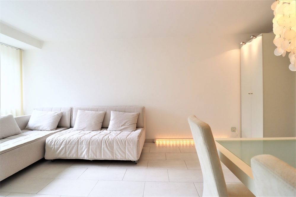 Immobilienangebot - Düsseldorf - Alle - Friedrichstadt: modernes und hochwertig voll möbliertes Apartment in sehr gefragter Lage