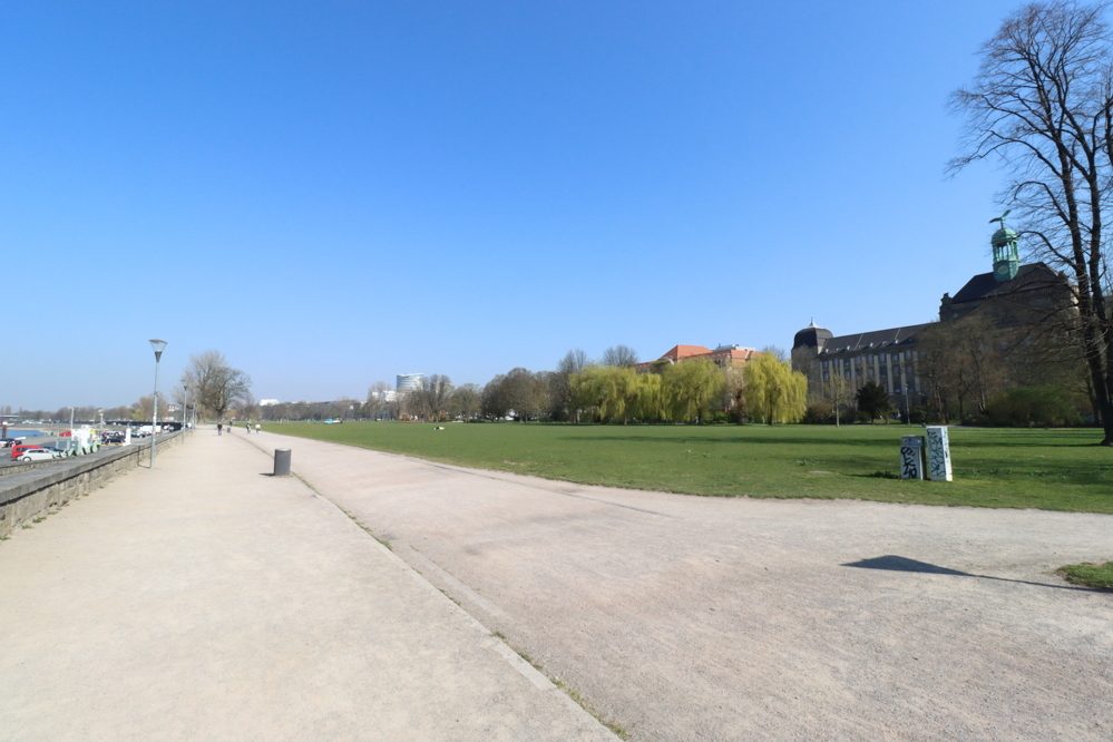 Immobilienangebot - Düsseldorf / Pempelfort - Alle - Pempelfort: Attraktives Wohn- und Geschäftshaus mit 1 Gewerbe- und 12 Wohneinheiten in bester Lage!