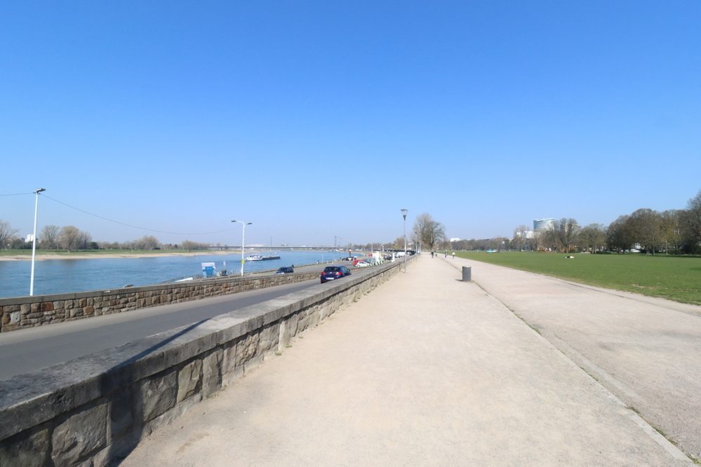 Immobilienangebot - Düsseldorf / Pempelfort - Alle - Pempelfort: Attraktives Wohn- und Geschäftshaus mit 1 Gewerbe- und 12 Wohneinheiten in bester Lage!