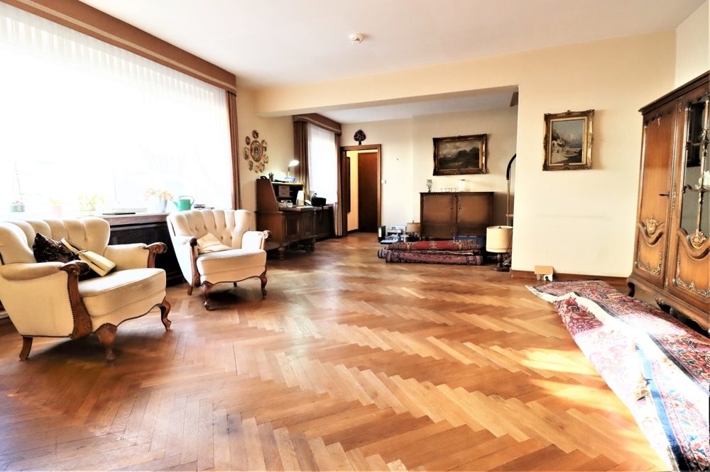 Immobilienangebot - Düsseldorf - Alle - Oberbilk: gepflegtes Wohn-Geschäftshaus mit einer Gewerbe- und 7 Wohneinheiten in zentraler Lage