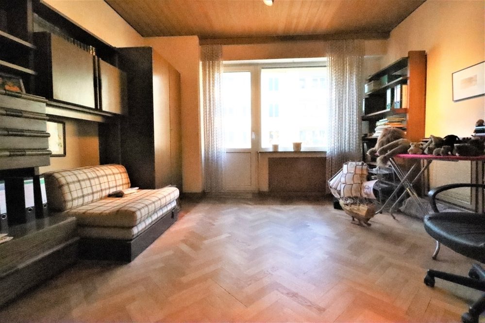 Immobilienangebot - Düsseldorf - Alle - Oberbilk: gepflegtes Wohn-Geschäftshaus mit einer Gewerbe- und 7 Wohneinheiten in zentraler Lage