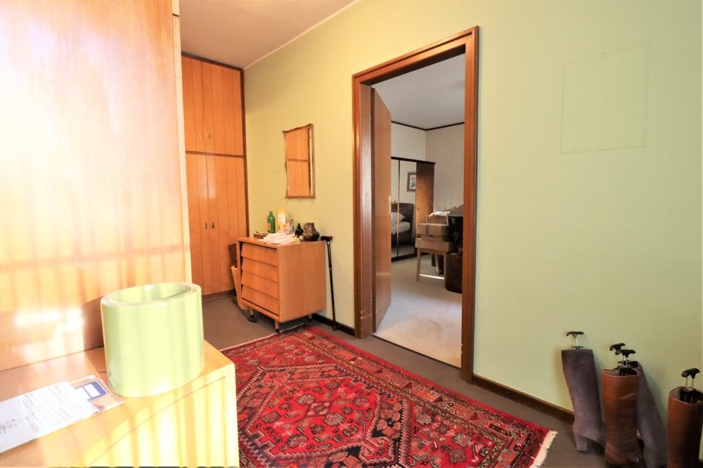 Immobilienangebot - Düsseldorf - Alle - Oberbilk: gepflegtes Wohn-Geschäftshaus mit einer Gewerbe- und 7 Wohneinheiten in zentraler Lage