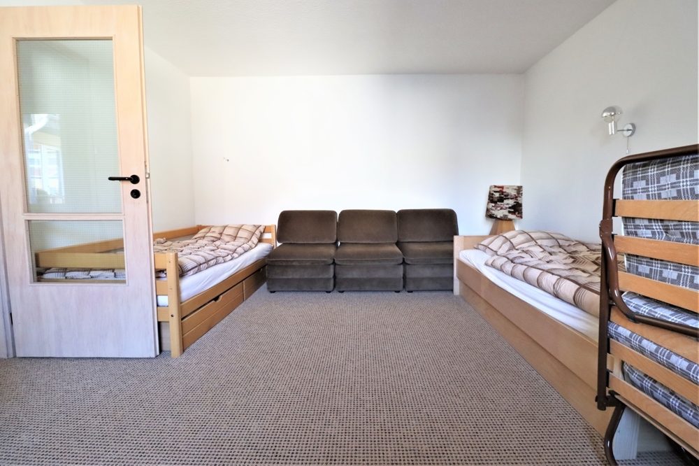 Immobilienangebot - Düsseldorf - Alle - Oberbilk: gepflegtes Wohn-Geschäftshaus mit einer Gewerbe- und 7 Wohneinheiten in zentraler Lage