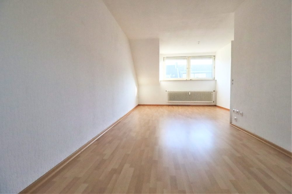 Immobilienangebot - Düsseldorf - Alle - Oberbilk: gepflegtes Wohn-Geschäftshaus mit einer Gewerbe- und 7 Wohneinheiten in zentraler Lage