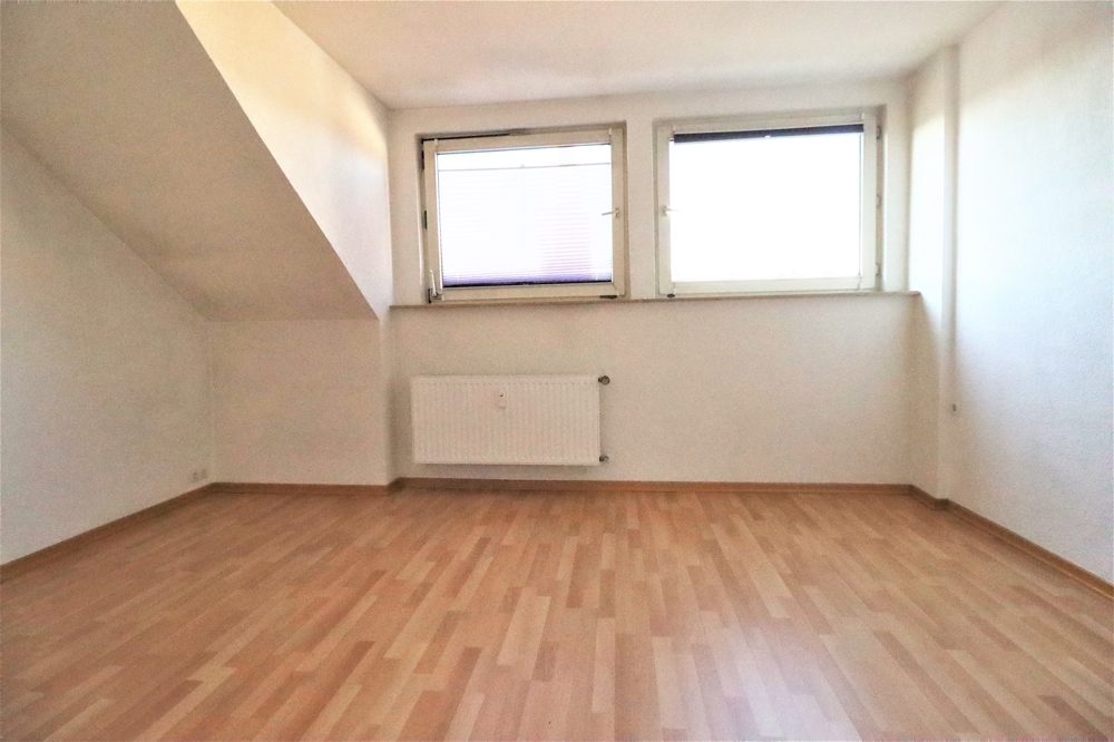 Immobilienangebot - Düsseldorf - Alle - Oberbilk: gepflegtes Wohn-Geschäftshaus mit einer Gewerbe- und 7 Wohneinheiten in zentraler Lage