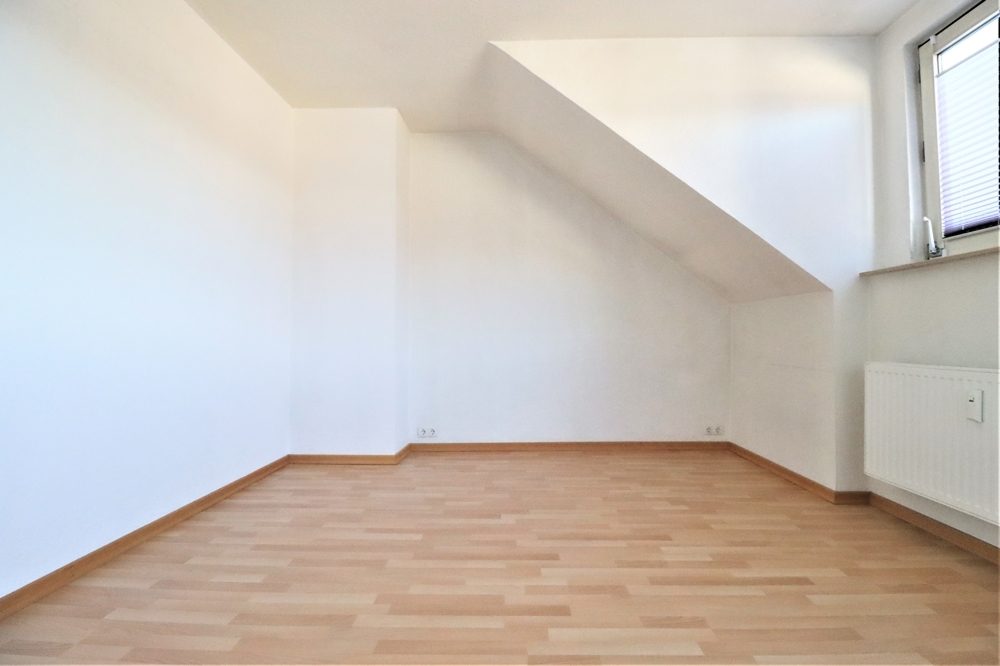 Immobilienangebot - Düsseldorf - Alle - Oberbilk: gepflegtes Wohn-Geschäftshaus mit einer Gewerbe- und 7 Wohneinheiten in zentraler Lage