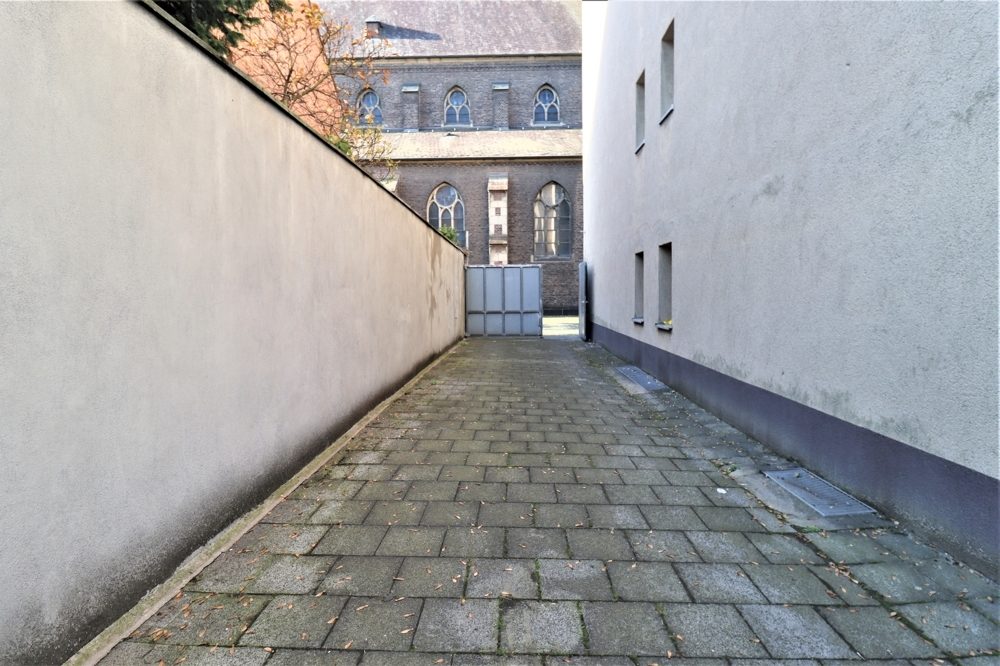 Immobilienangebot - Düsseldorf - Alle - Oberbilk: gepflegtes Wohn-Geschäftshaus mit einer Gewerbe- und 7 Wohneinheiten in zentraler Lage